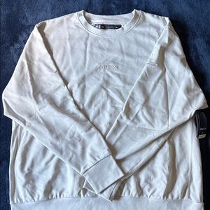 Lt grey Nike 76ers Sweatshirt.